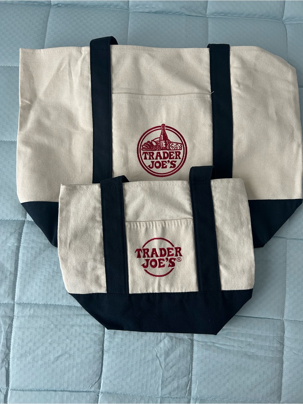 Trader Joe’s Navy blue Trim Canvas Totes Bag set